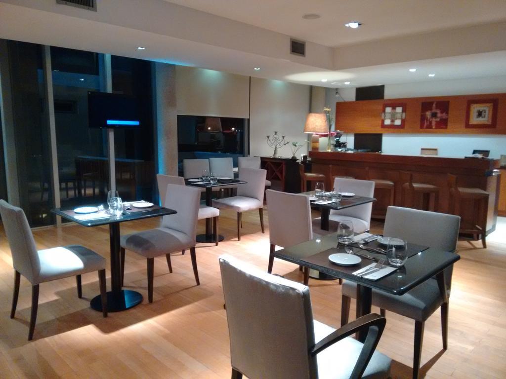 Herradura Hotel Suites Neuquén Exteriör bild